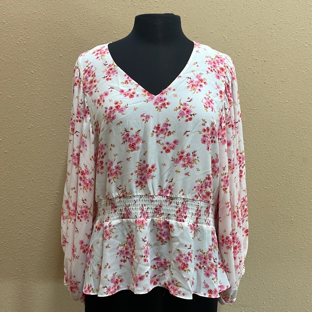 Vince Camuto Spring Injections V-neck Blouse Floral Print Ivory